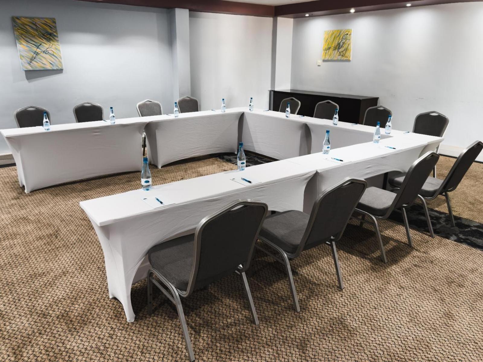 The Grand Aria Hotel And Conference Centre Gaborone Buitenkant foto